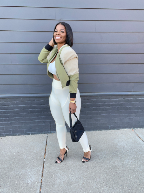Olive Color blocked Puff Sleeve jacket